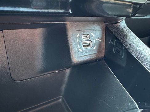 Used 2025 Jeep Compass Limited AWD/4WD image 27