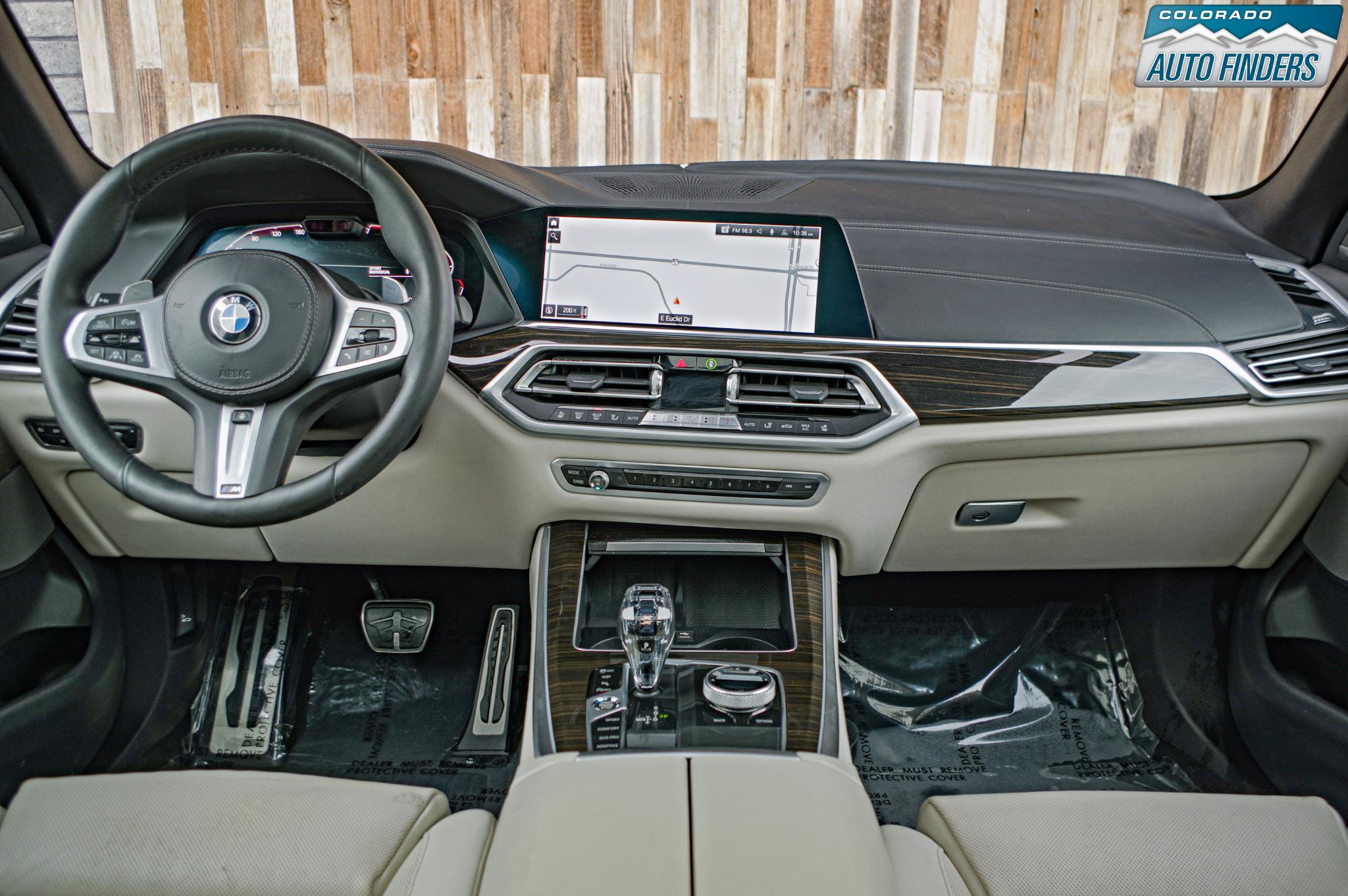 Used 2019 BMW X5 xDrive50i w/ M Sport Package AWD/4WD image 16