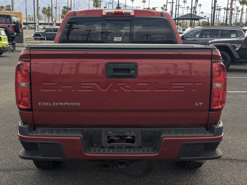 Used 2022 Chevrolet Colorado LT w/ Luxury Package RWD image 3