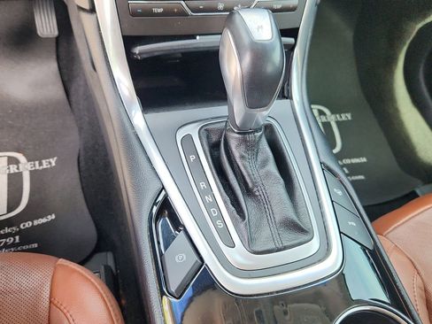 Used 2017 Ford Edge Titanium w/ Equipment Group 302A FWD image 22