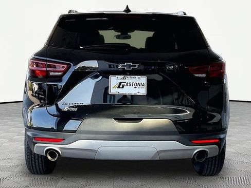 Used 2023 Chevrolet Blazer LT w/ Convenience Package FWD image 6