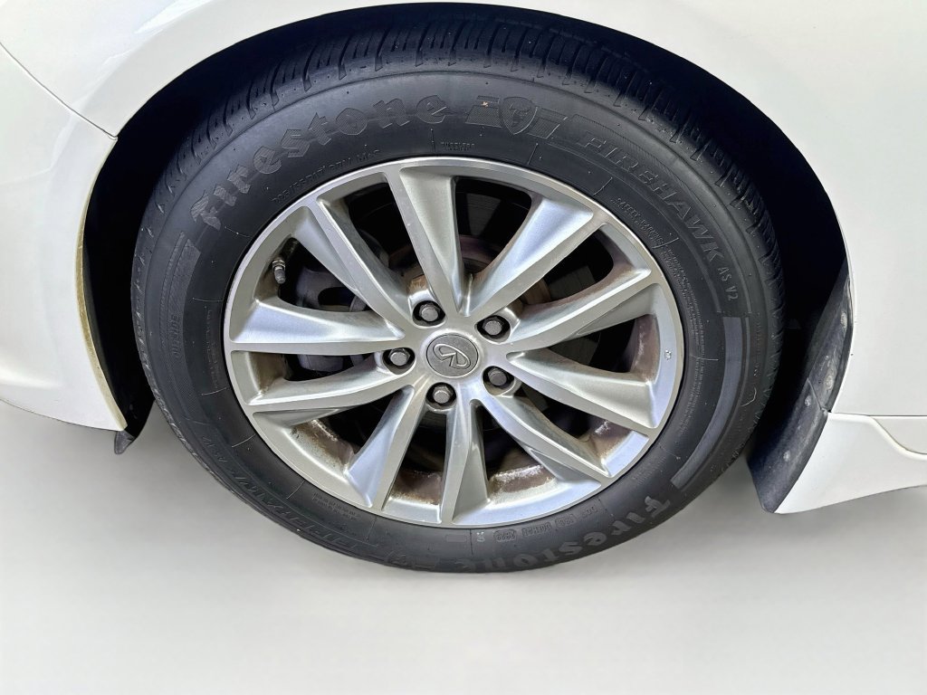 Used 2016 INFINITI Q50 3.0t Premium w/ 3.0T Premium Plus Package RWD image 41