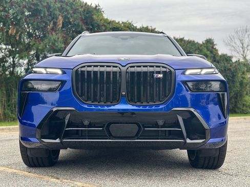 New 2026 BMW X7 M60i AWD/4WD image 2