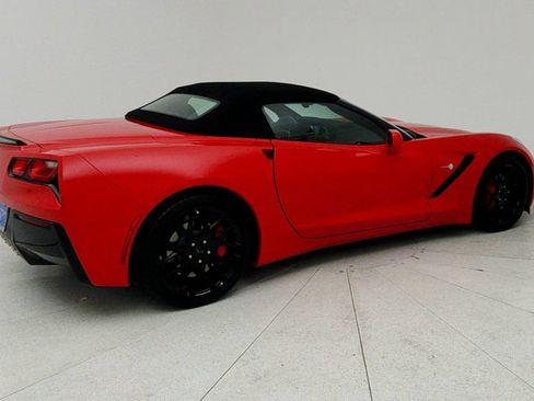 Used 2019 Chevrolet Corvette Stingray Convertible w/ 3LT Preferred Equipment Group RWD image 8