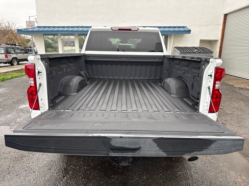 Used 2024 Chevrolet Silverado 2500 Custom w/ Custom Value Package image 23