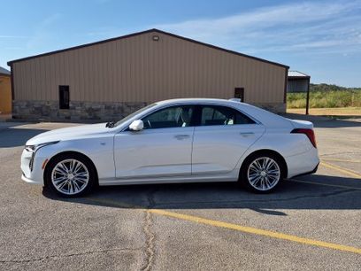 New 2025 Cadillac CT4 Premium Luxury