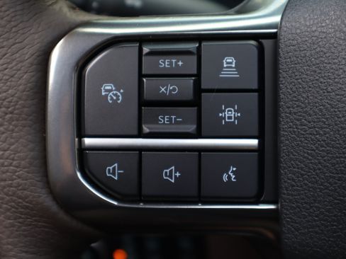 Used 2025 Ford F350 King Ranch AWD/4WD image 18