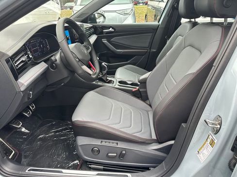 New 2026 Volkswagen Jetta GLI Autobahn FWD image 9