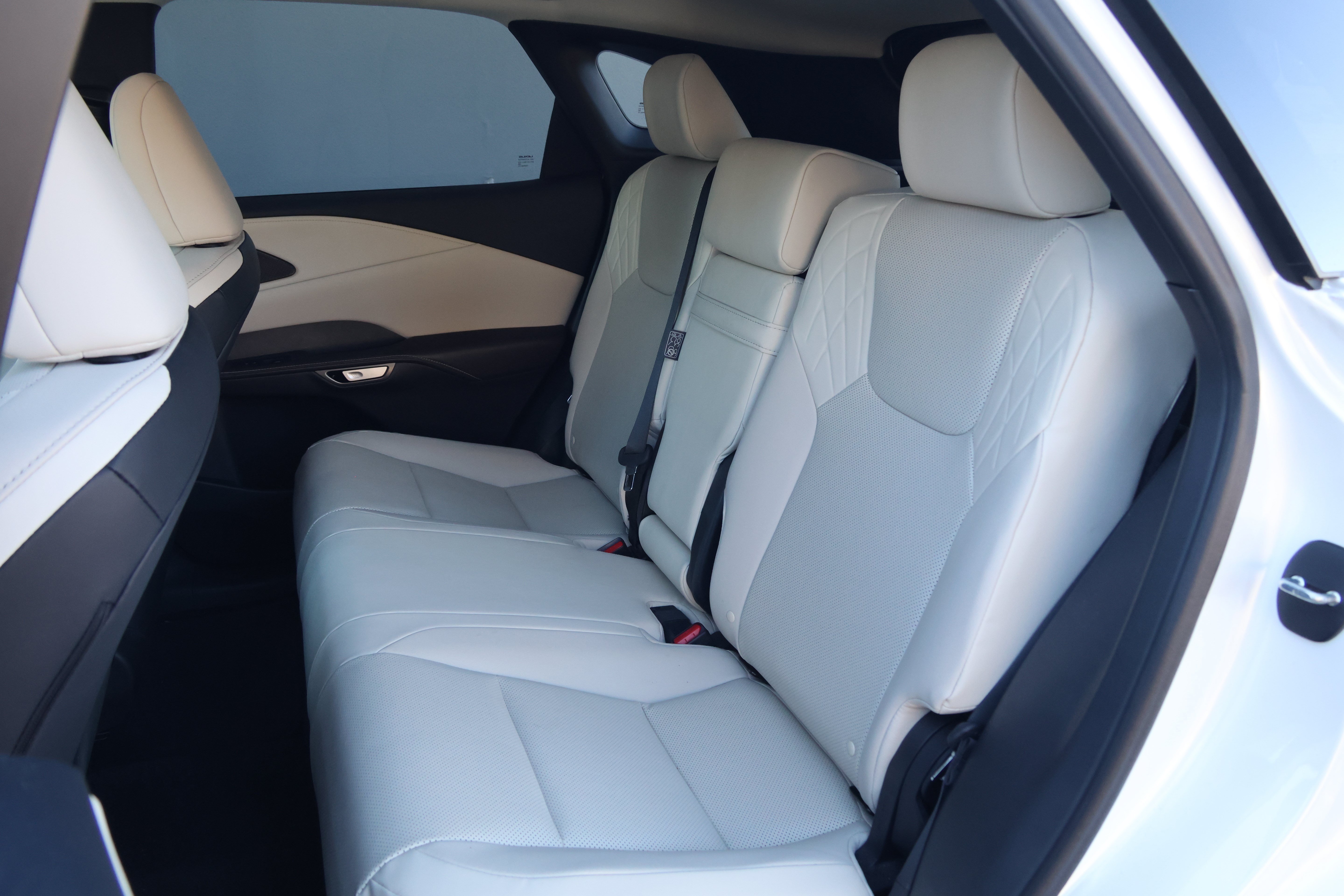 Used 2024 Lexus RX 350 Premium w/ Accessory Package (Z1) FWD image 35
