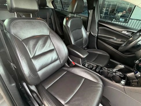 Used 2018 Chevrolet Cruze Premier w/ Enhanced Convenience Package image 15