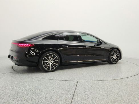 Used 2024 Mercedes-Benz EQS 450+ Sedan image 5