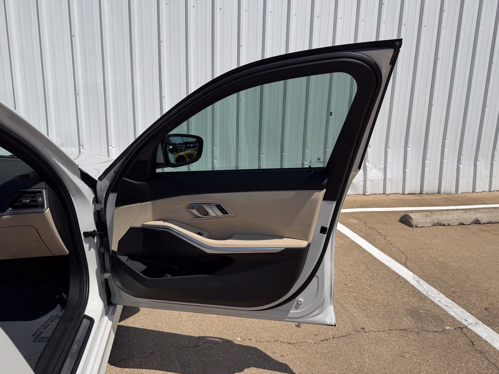 Used 2023 BMW 330e w/ Driving Assistance Package RWD image 26