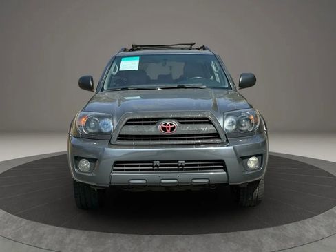 Used 2007 Toyota 4Runner SR5 image 2