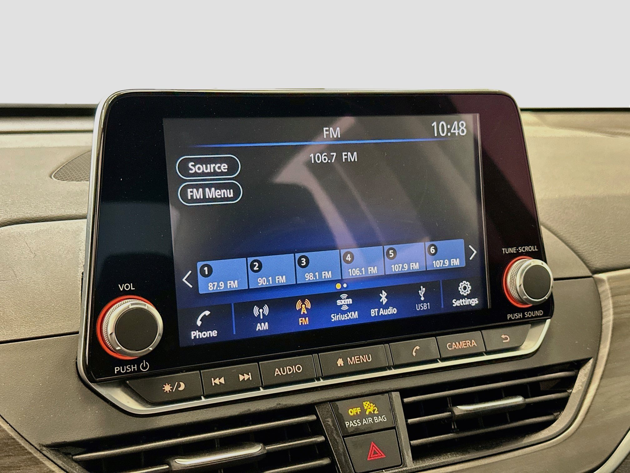 Used 2025 Nissan Altima 2.5 SV FWD image 21