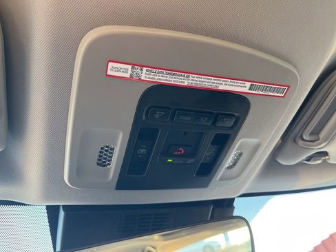 Used 2025 Toyota Camry XLE image 72