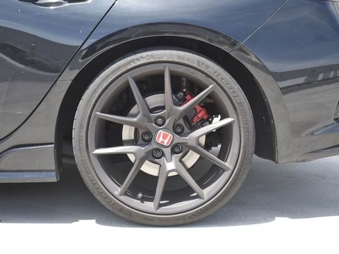 Used 2024 Honda Civic Type R image 16