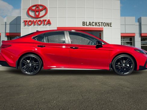 Certified 2026 Toyota Camry Hybrid w/ Convenience Package FWD image 2