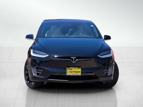 Used 2021 Tesla Model X Long Range AWD/4WD image 3