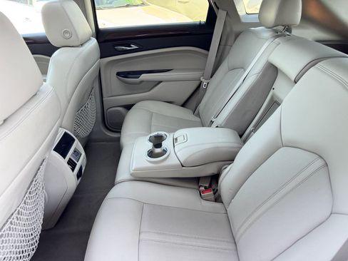 Used 2013 Cadillac SRX Luxury w/ LPO, U-Rail D-Rings Package FWD image 32