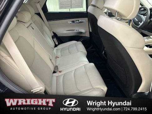 Certified 2022 Genesis GV70 2.5T w/ Select Package AWD/4WD image 16