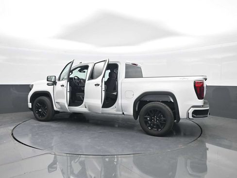 Used 2026 GMC Sierra 1500 Pro w/ Graphite Edition AWD/4WD image 43