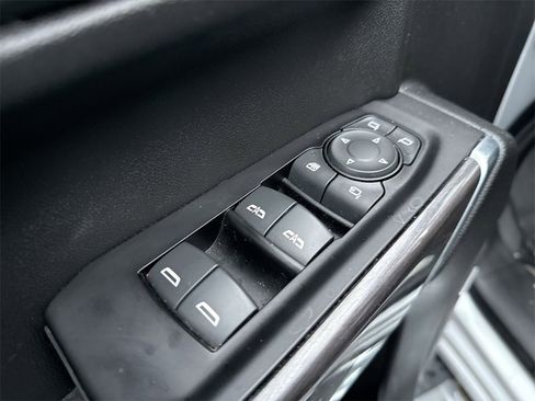 Used 2019 Chevrolet Silverado 1500 LTZ w/ LTZ Plus Package image 13