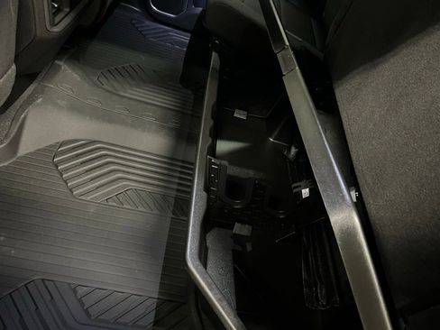 New 2026 Chevrolet Silverado 1500 LT image 36