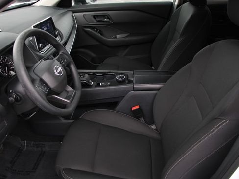 Certified 2025 Nissan Rogue S AWD/4WD image 16