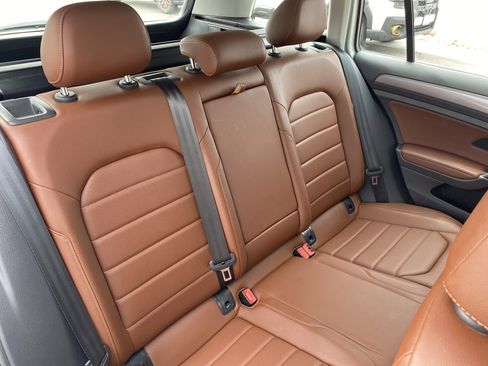 Used 2018 Volkswagen Golf Alltrack SEL image 20