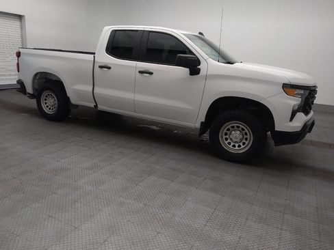 Used 2022 Chevrolet Silverado 1500 W/T w/ WT Value Package image 11