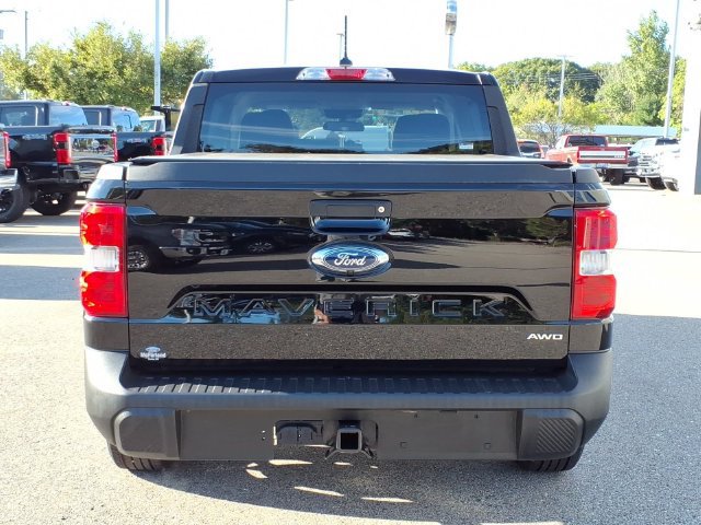 Used 2023 Ford Maverick XLT w/ Equipment Group 300A Standard AWD/4WD image 4