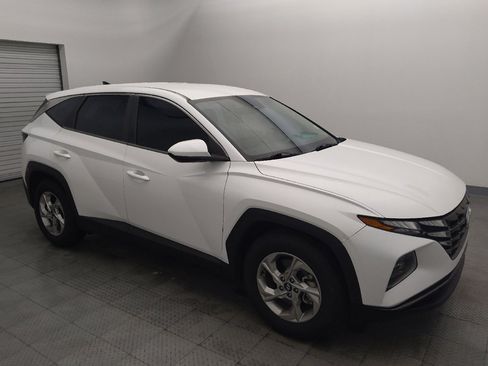 Used 2022 Hyundai Tucson SE image 11