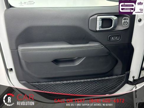 Used 2021 Jeep Gladiator Overland AWD/4WD image 40