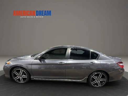 Used 2017 Honda Accord Sport Special Edition image 2