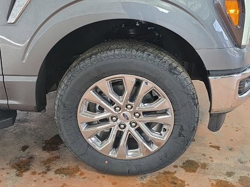 New 2026 Ford F150 Lariat w/ Equipment Group 502A High image 9