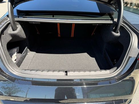 Used 2022 BMW M4 Competition w/ M Carbon Exterior Package image 8