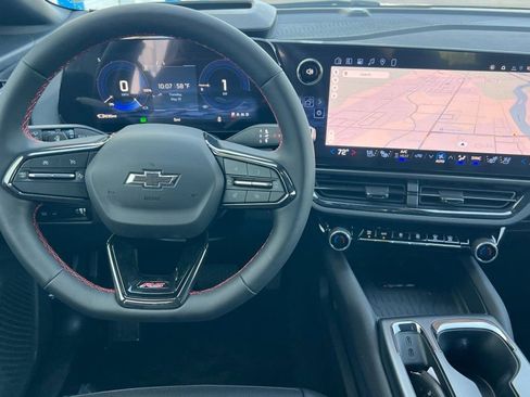 New 2026 Chevrolet Equinox EV RS FWD image 11