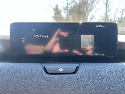 Used 2024 MAZDA CX-90 3.3 Turbo w/ Preferred Plus image 16