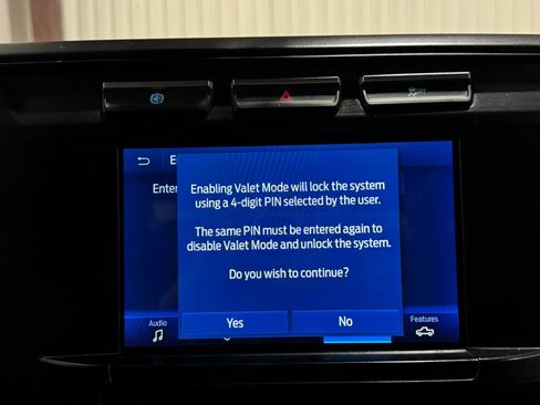 Used 2024 Ford F550 4x4 Crew Cab Super Duty w/ XLT Value Package image 26