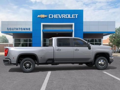 New 2026 Chevrolet Silverado 3500 LT AWD/4WD image 5