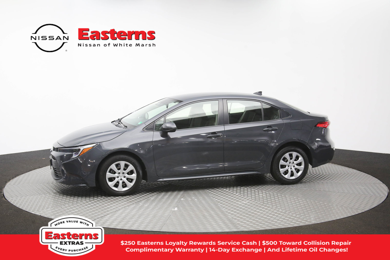 Used 2023 Toyota Corolla LE w/ Carpet Mat Package (TMS) FWD image 55