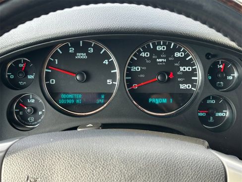 Used 2011 GMC Sierra 3500 Denali image 54