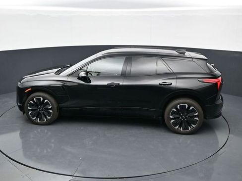 Used 2025 Chevrolet Blazer EV RS image 29