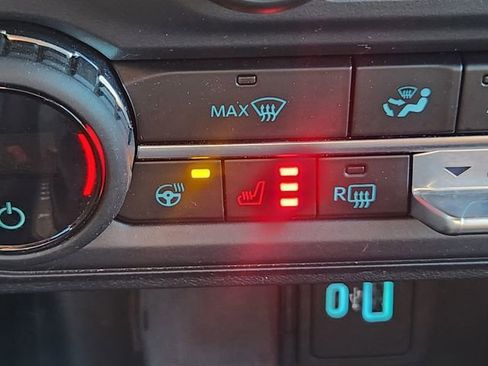 Certified 2023 Ford Bronco Outer Banks w/ Sasquatch Package image 25