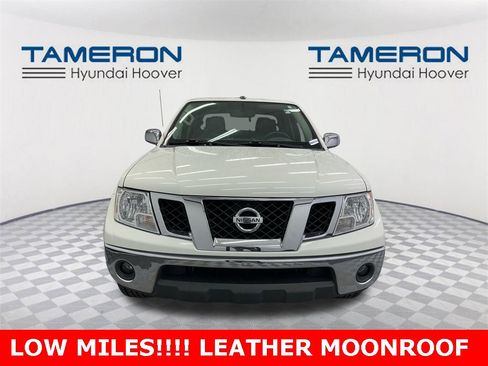 Used 2019 Nissan Frontier SL image 8