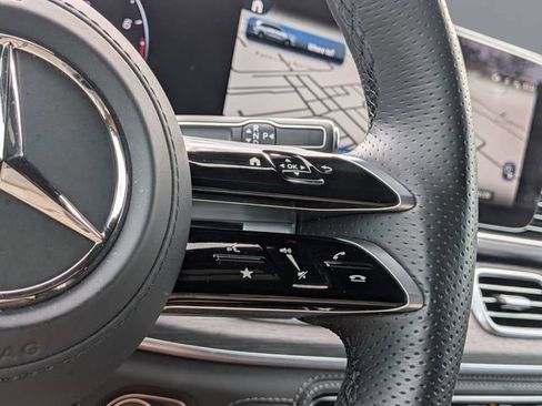 Used 2025 Mercedes-Benz GLS 450 4MATIC w/ Pinnacle Trim Package image 34