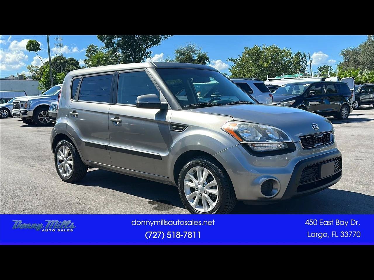 Used 2013 Kia Soul + FWD image 1