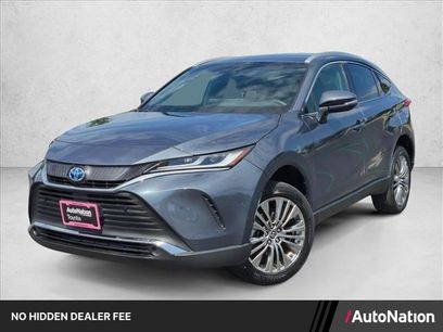 Certified 2022 Toyota Venza XLE