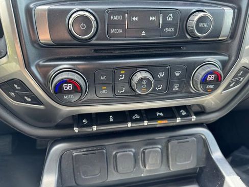 Used 2017 Chevrolet Silverado 1500 LTZ Z71 w/ LTZ Plus Package AWD/4WD image 17