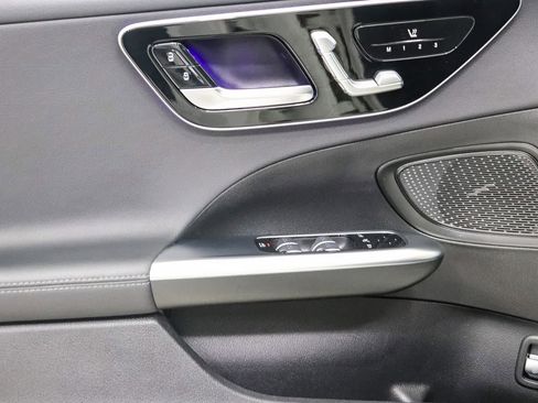 Used 2023 Mercedes-Benz C 300 Sedan image 22